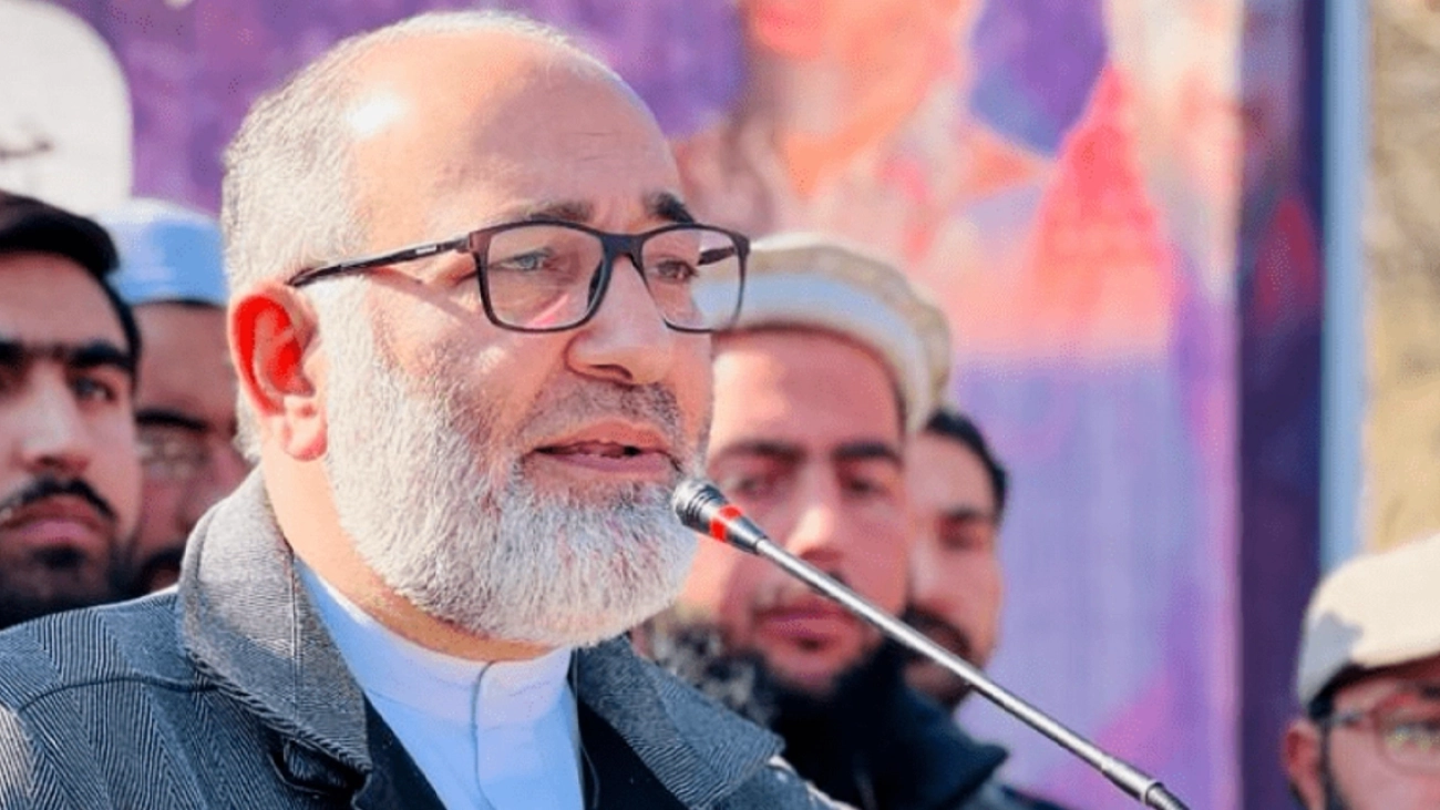 Sen-Mushtaq-Ahmad-3