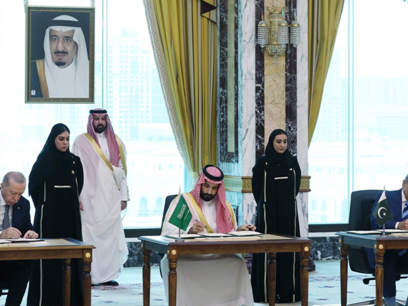 Trilateral-Defence-Pact-Signed