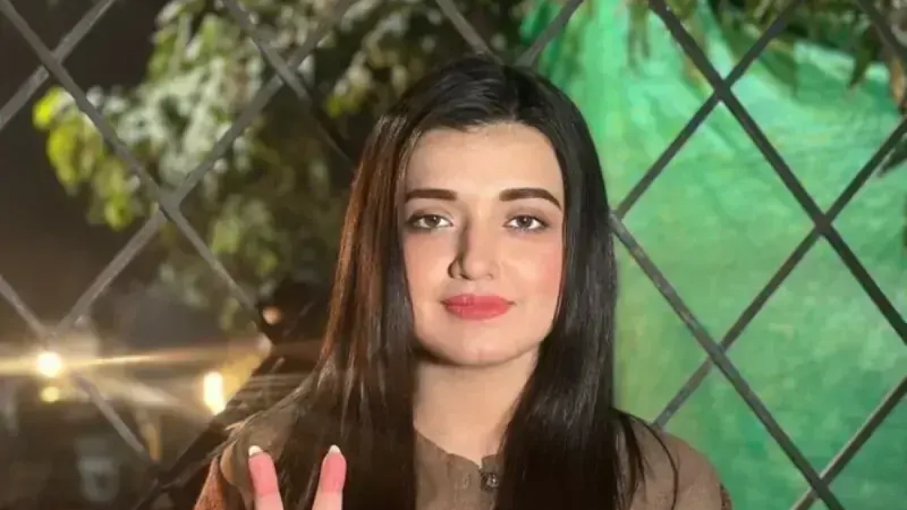 falak javed